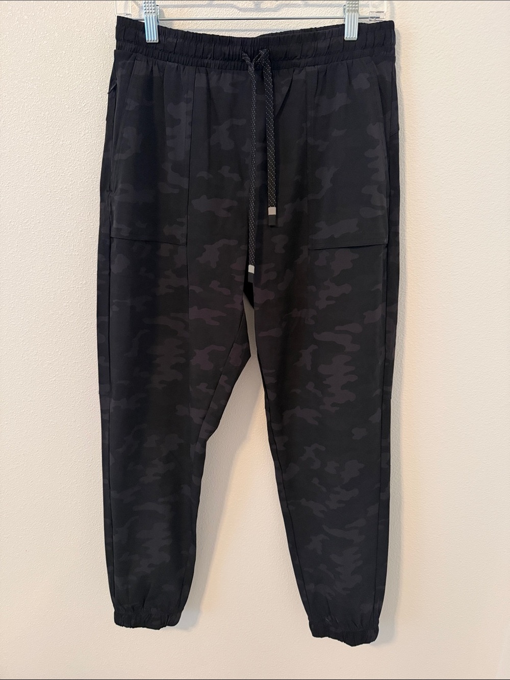 Fabletics women’s Black Camo Joggers